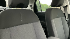 Hyundai INSTER 85kW 02 49kWh 5dr Auto Electric Hatchback